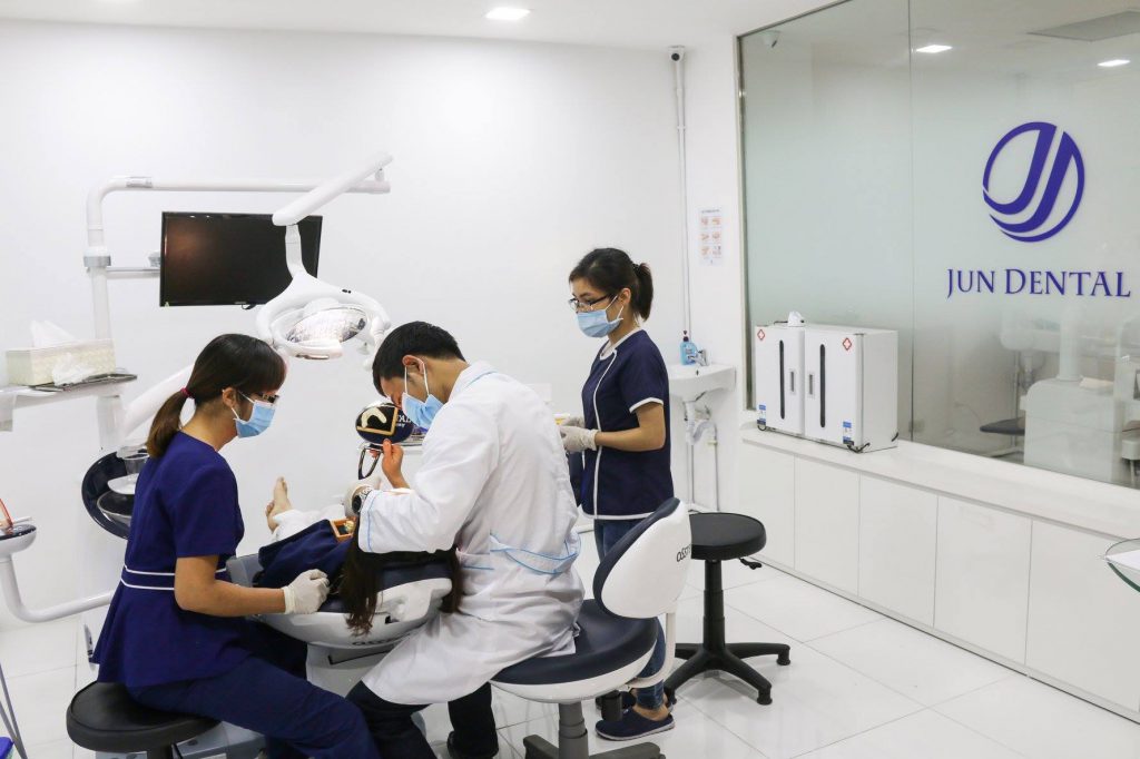 làm răng sứ thẩm mỹ ở Hà Nội - Nha Khoa Thẩm Mỹ Quốc Tế Jun Dental