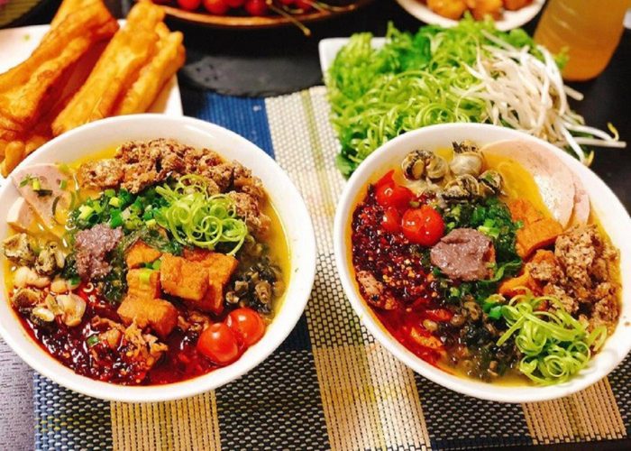 Bà Ti - Bún Riêu & Ốc Bươu Nhồi Thịt - quán bún riêu ngon quận Tân Bình