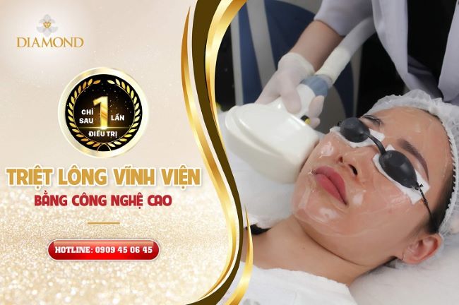 Khách đến với Viện thẩm mỹ công nghệ cao Diamond sẽ được đón tiếp nhiệt tình bởi đội ngũ nhân viên giàu kiến ​​thức | Nguồn: Thẩm mỹ viện công nghệ cao Diamond