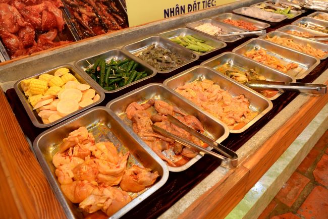 Buffet Béo là nhà hàng đồ nướng nổi tiếng ở quận 9 với nhiều món “ngon - bổ - hợp túi tiền” | Nguồn: Buffet Béo 